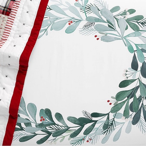 Pottery Barn Kids Picture Perfect Holiday Organic Crib Fitted Sheet - Picture 4 of 6